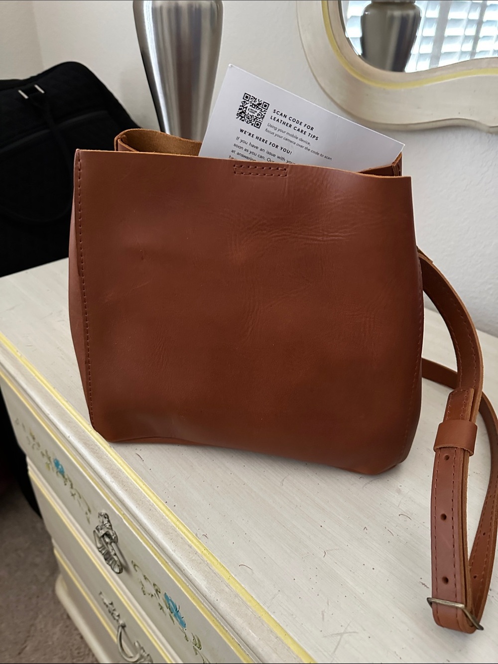 Portland Leather Honey Brown Butterfly Bucket Shoulder Bag - Picture 10 of 10